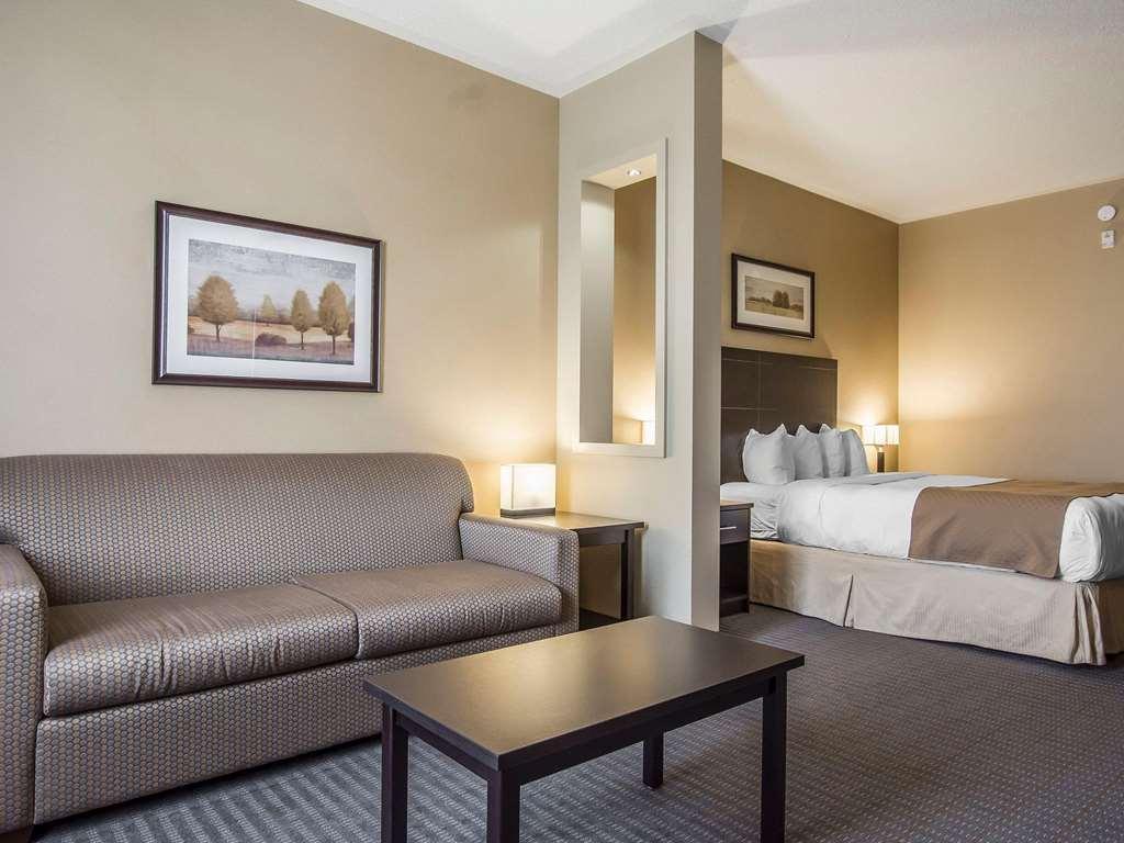 Quality Inn & Suites Victoriaville Phòng bức ảnh